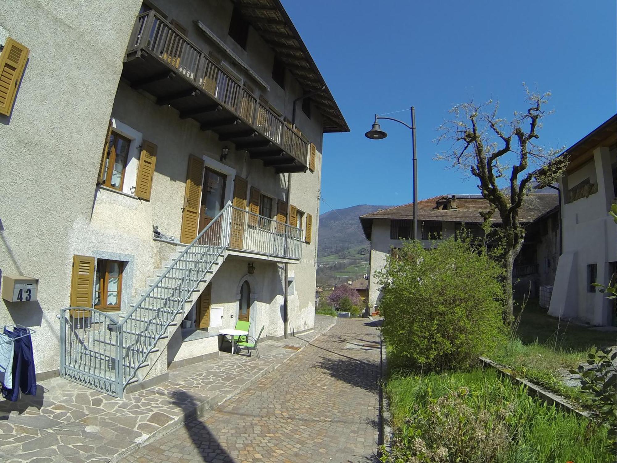 Appartamento Trentino II Comano Terme Bagian luar foto